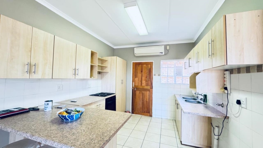 2 Bedroom Property for Sale in Minerva Gardens Northern Cape